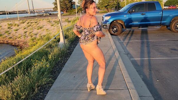 BikiniMilfMom55 Голые слитые фото OnlyFans 14