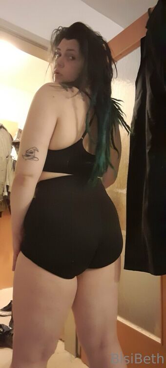 bisibeth Голые слитые фото OnlyFans 32