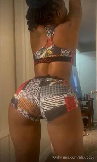 bluucoco Голые слитые фото OnlyFans 18