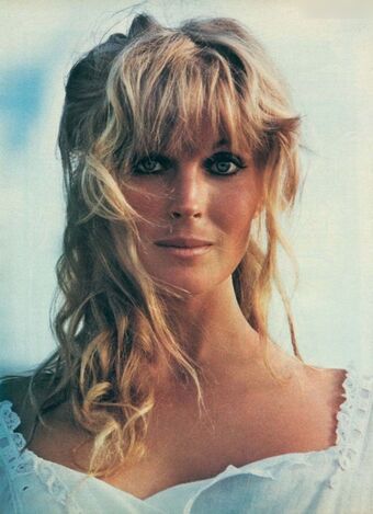 Bo Derek Голые слитые фото OnlyFans 9