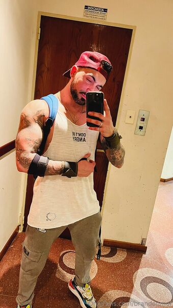 brandonmor Голые слитые фото OnlyFans 17