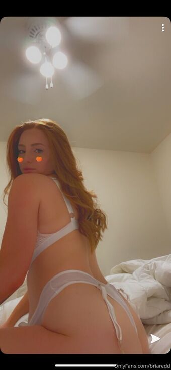 briaredd Голые слитые фото OnlyFans 44