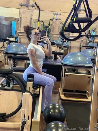 brizzy Голые слитые фото OnlyFans 14