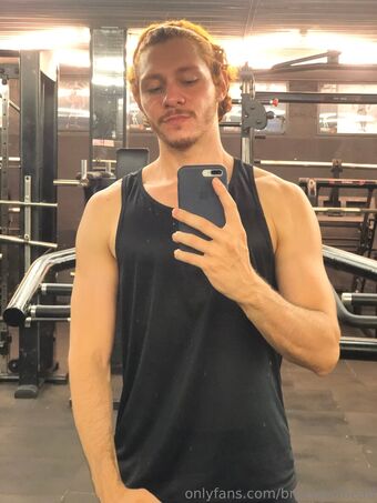bruceredhead