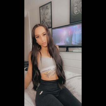 bubblebbaddie Голые слитые фото OnlyFans 1
