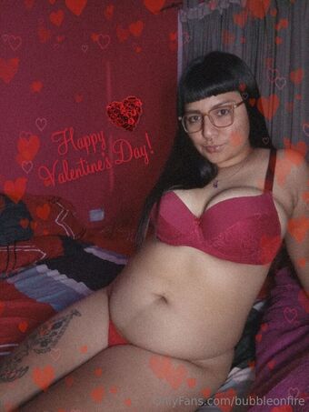 bubbleonfire Голые слитые фото OnlyFans 14