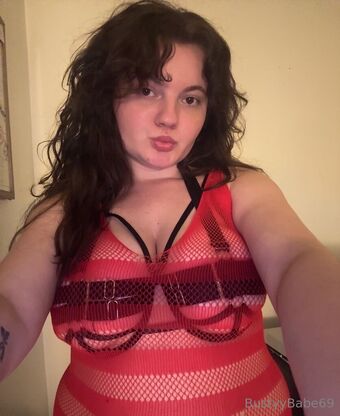 bustyybabe69 Голые слитые фото OnlyFans 2