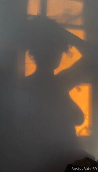 bustyybabe69 Голые слитые фото OnlyFans 4