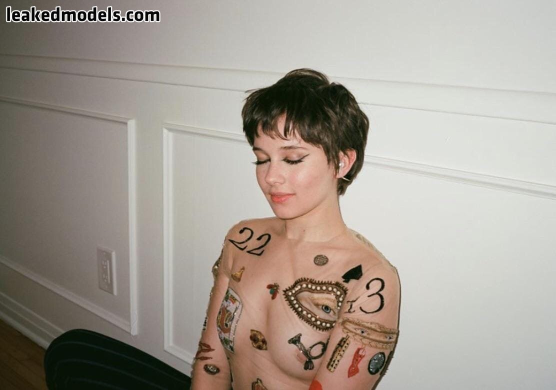 Cailee Spaeny  caileespaeny Голые слитые фото OnlyFans 1 - Слитые Модели