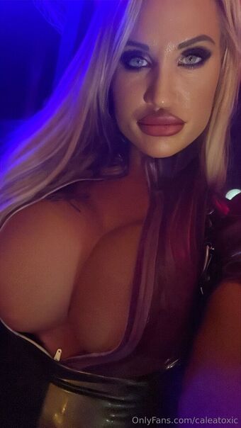 Caleatoxic Голые слитые фото OnlyFans 48