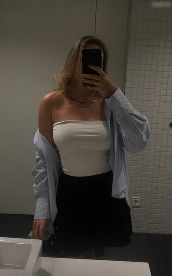 carlaaxsophie | Carla Sophie Schell