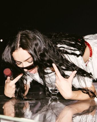 Charli-xcx