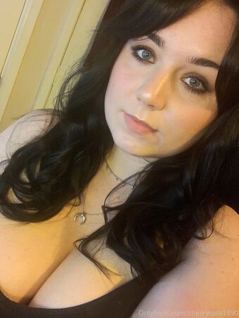Cherry Cola Голые слитые фото OnlyFans 39