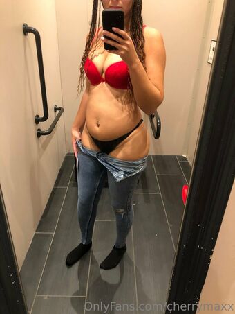 cherrymaxx Голые слитые фото OnlyFans 6