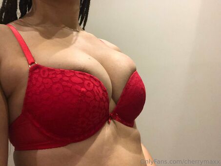 cherrymaxx Голые слитые фото OnlyFans 11