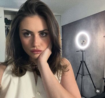 Chloe W Breen Голые слитые фото OnlyFans 1