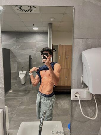 chrishxxxx1 Голые слитые фото OnlyFans 1