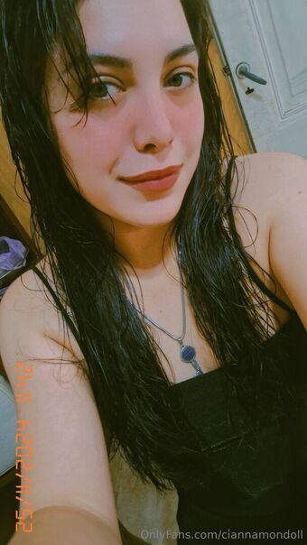ciannamondoll