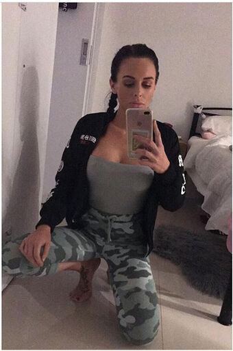 Cksw Голые слитые фото OnlyFans 2