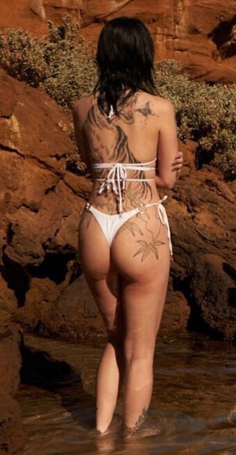 Clair Bai Голые слитые фото OnlyFans 17