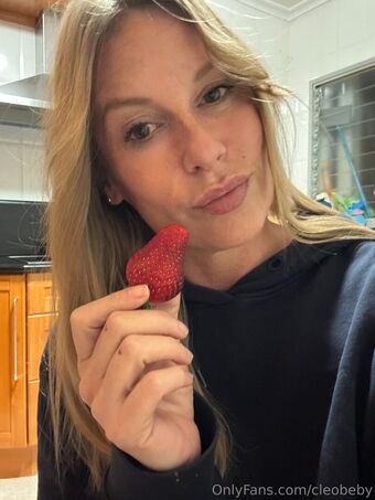 cleobeby Голые слитые фото OnlyFans 11