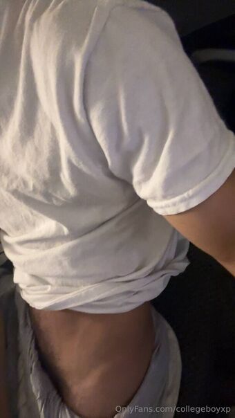collegeboyxp Голые слитые фото OnlyFans 3