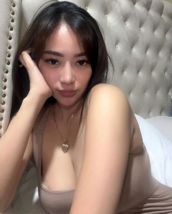 collynqueano Голые слитые фото OnlyFans 7