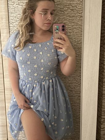 curly_decency