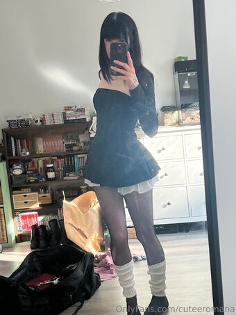 cuteeromana Голые слитые фото OnlyFans 40