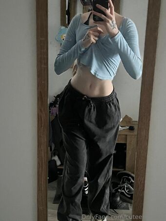 cuteeromana Голые слитые фото OnlyFans 41