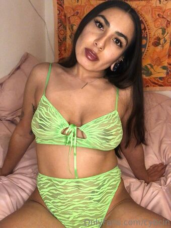 cybcin Голые слитые фото OnlyFans 37