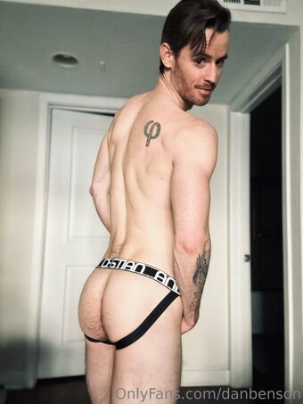 danbenson Голые слитые фото OnlyFans 48