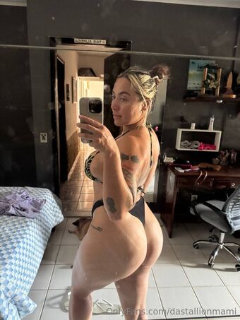dastallionmami Голые слитые фото OnlyFans 24