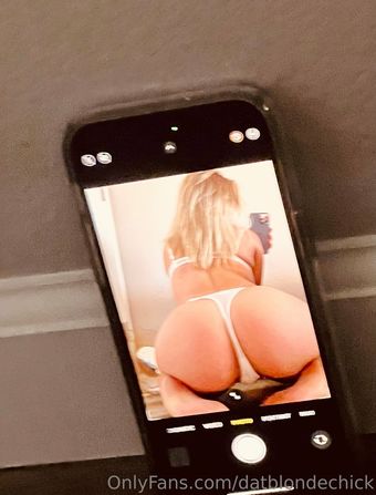 datblondechick Голые слитые фото OnlyFans 11