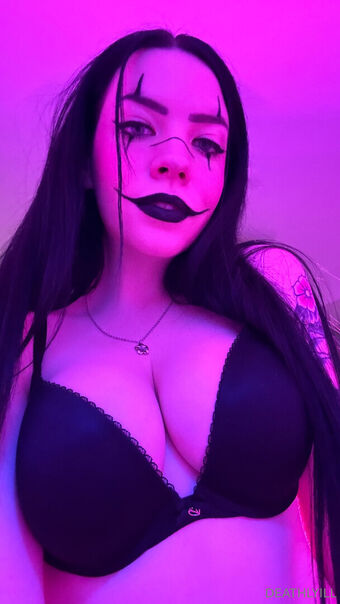 deathlyill Голые слитые фото OnlyFans 50