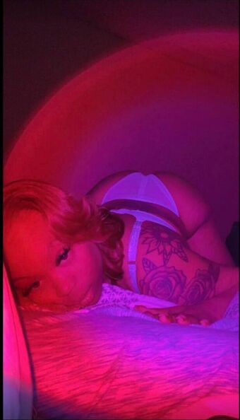 Dee Dee Davis