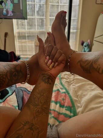 devilhandsmo Голые слитые фото OnlyFans 5
