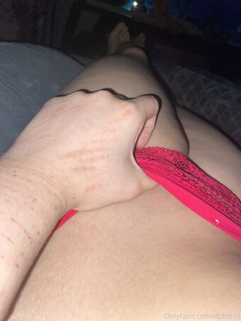 djdoesit Голые слитые фото OnlyFans 13
