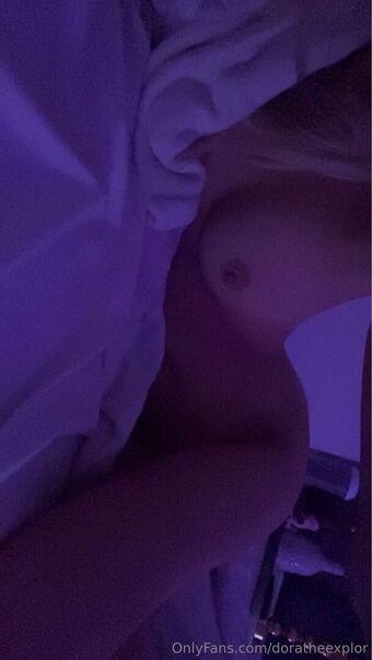 doratheexplor Голые слитые фото OnlyFans 4