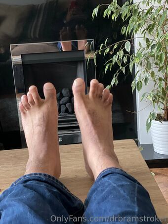 drbramstroker Голые слитые фото OnlyFans 2