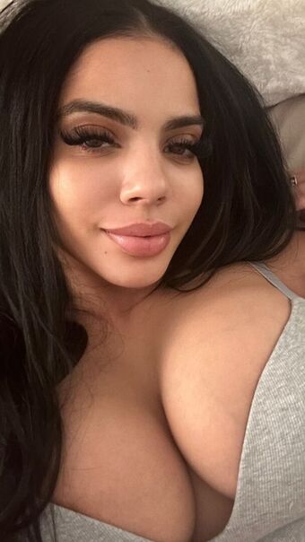 E.dot Голые слитые фото OnlyFans 25