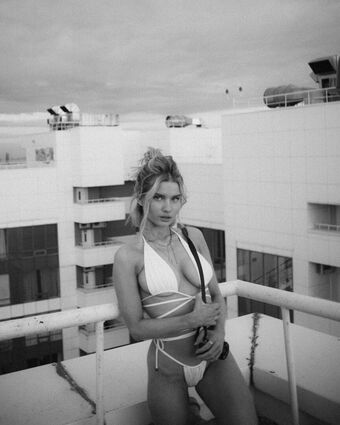 Ekrnw Голые слитые фото OnlyFans 16