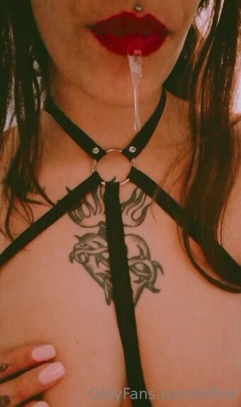 elfixx Голые слитые фото OnlyFans 3