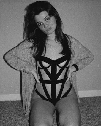 Ellabelle Голые слитые фото OnlyFans 101