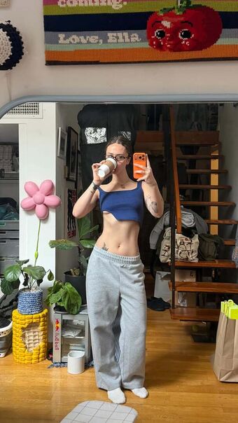 ellaemhoff Голые слитые фото OnlyFans 19