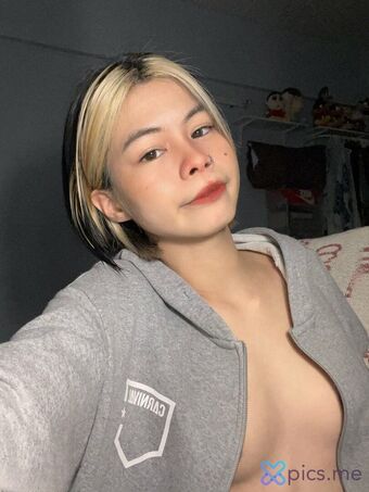 emiiziru Голые слитые фото OnlyFans 32