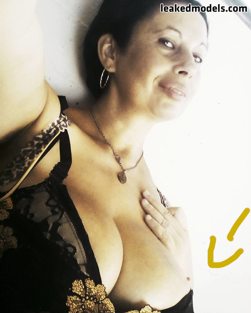 Emilia Di Giovanni  falena1971 Голые слитые фото OnlyFans 1 - Слитые  Модели