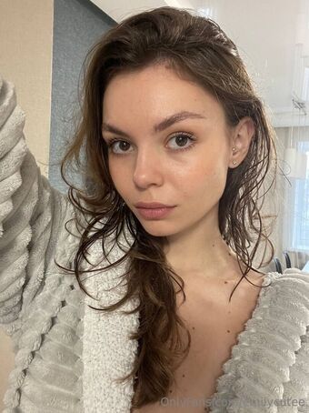emilycutee
