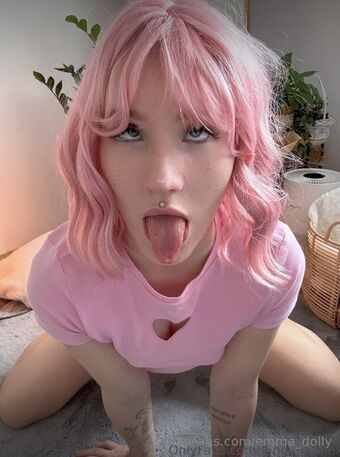emma_dolly