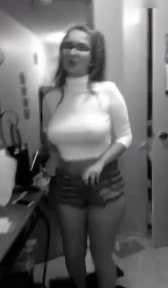 Emma Kenney
